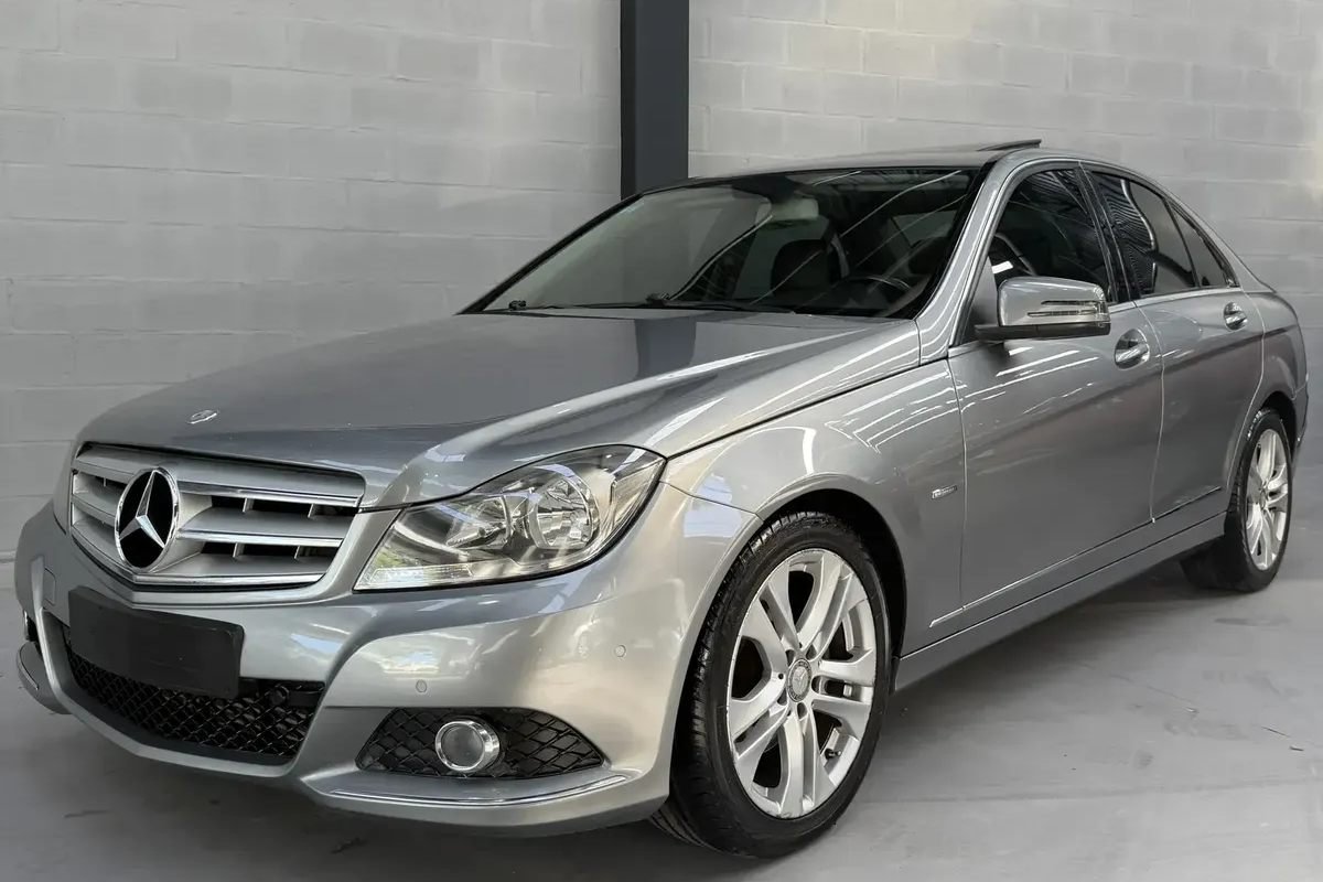 Mercedes-Benz Clase C 1.8 C200 Avantgarde B.efficiency At